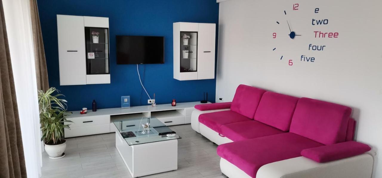 Coresi Deluxe Apartment Brassó Kültér fotó