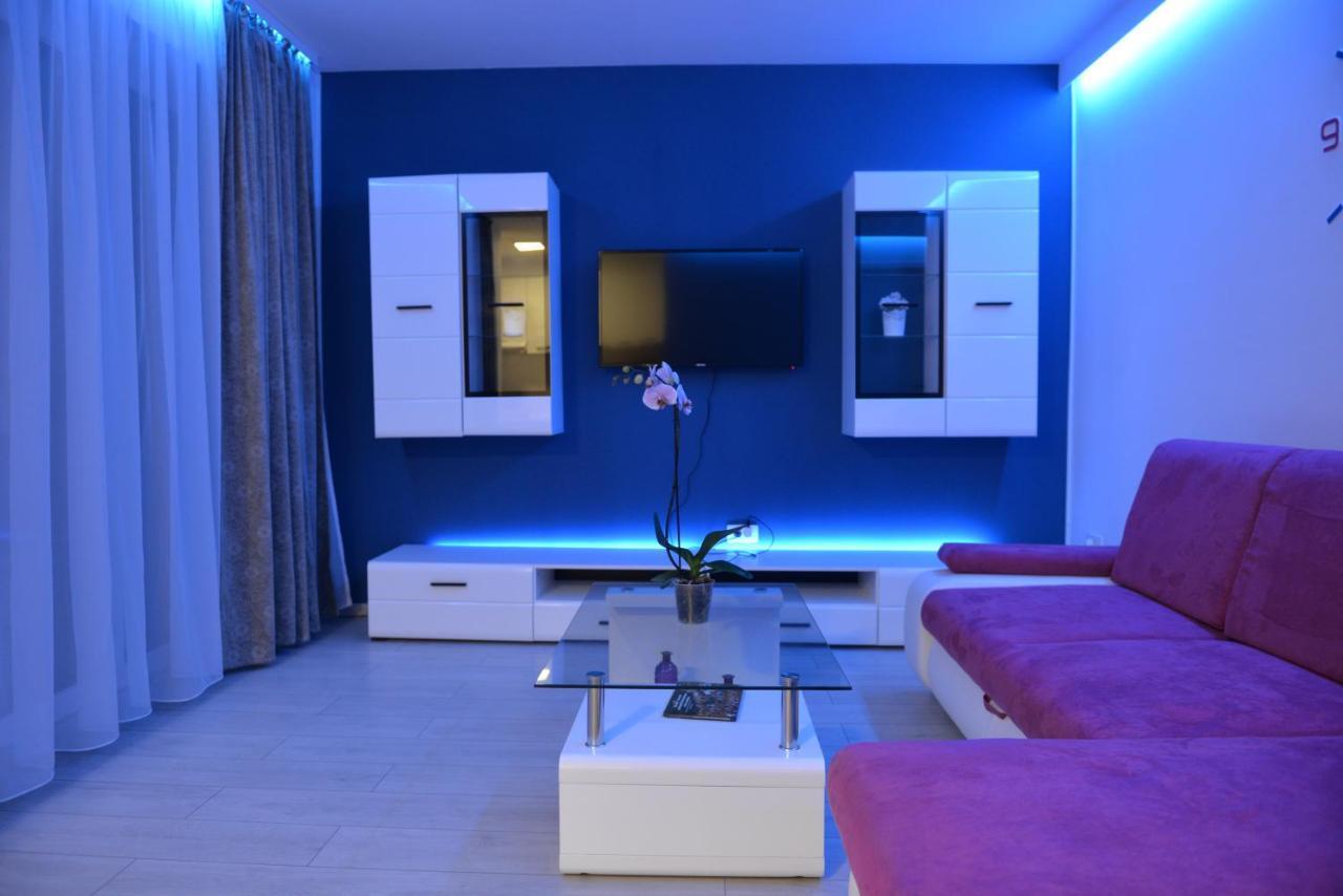 Coresi Deluxe Apartment Brassó Kültér fotó